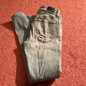 American eagle skinny ripped jeans